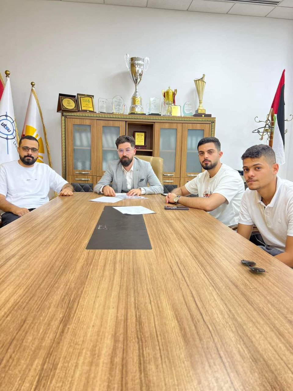 اجتماع رئيس الاتحاد مع الاتحاد العام